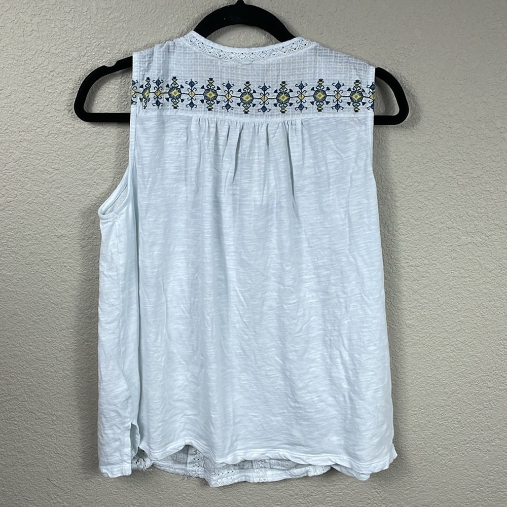 Lucky Brand Lace Eyelet Detail Top Sleeveless White Embroidered Sz XL - Picture 6 of 13